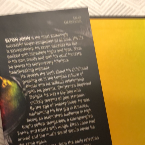 Me - hardcover book by Elton John - Picture 2 of 4